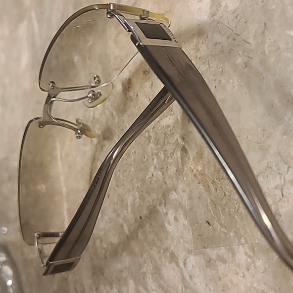 BVLGARI WOMANS SUNGLASSES Small scratch on lenses - Picture 3 of 11